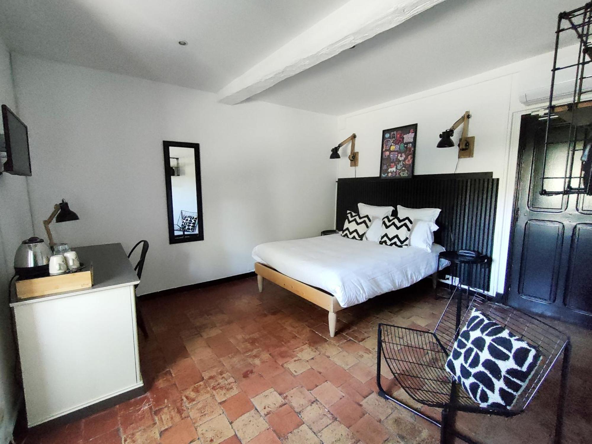 Hotel Restaurant L'Art Des Mets By Cote Jardin Conilhac-Corbières Εξωτερικό φωτογραφία